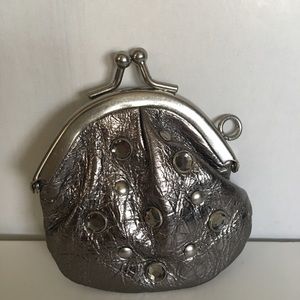 Fossil change purse